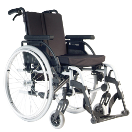 Rollstuhl Breezy RubiX, belastbar bis 170 kg
